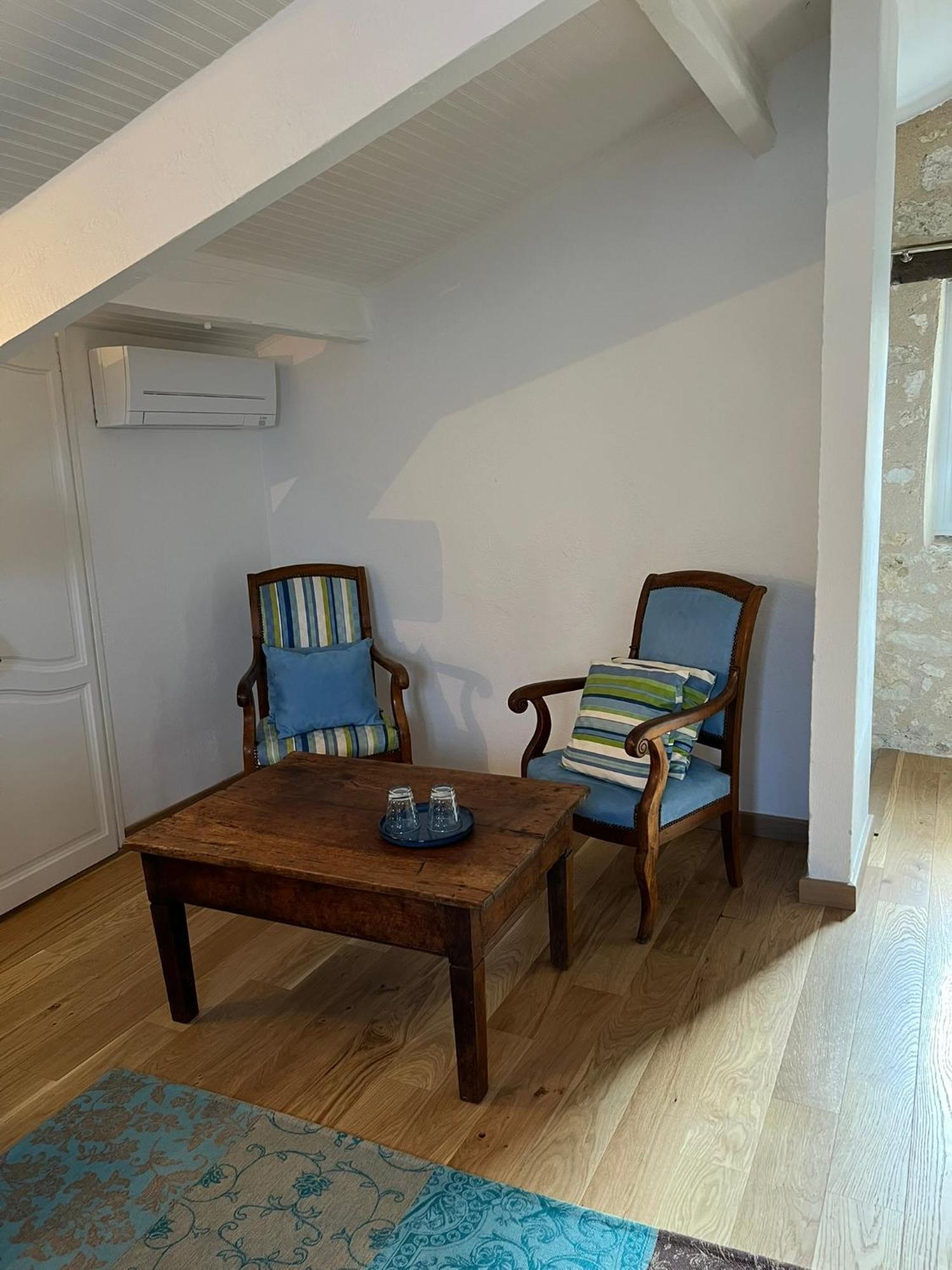 Le Clos Pastel Virac Extérieur photo